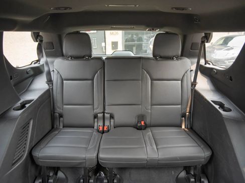 Used 2021 Chevrolet Tahoe LT w/ Luxury Package AWD/4WD image 21