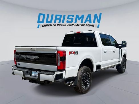 Used 2025 Ford F250 Platinum AWD/4WD image 2