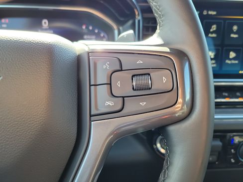 Used 2024 Chevrolet Silverado 1500 High Country w/ Technology Package AWD/4WD image 22