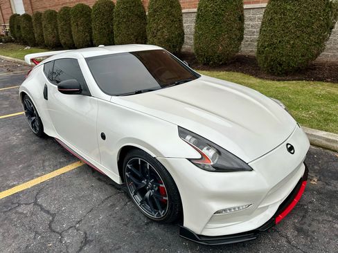 Used 2019 Nissan 370Z NISMO image 59