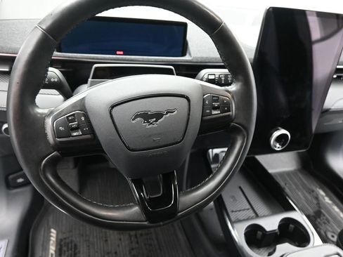 Used 2022 Ford Mustang Mach-E Premium image 13