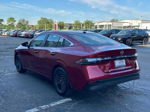 Used 2026 Nissan Sentra SV w/ Floor Mat Package FWD image 6