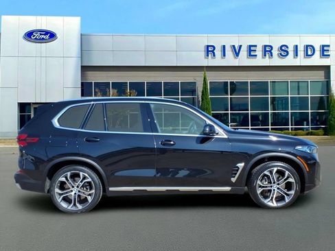 Used 2025 BMW X5 xDrive40i w/ Premium Package AWD/4WD image 8