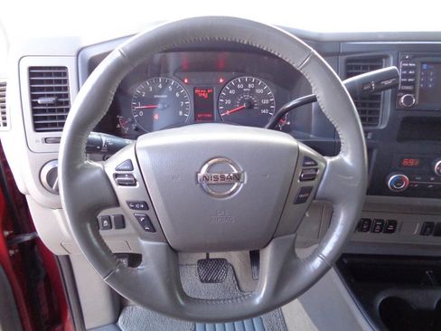 Used 2019 Nissan NV 3500 SL image 69