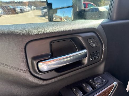 Used 2023 Chevrolet Silverado 3500 High Country w/ Z71 Off-Road Package image 19