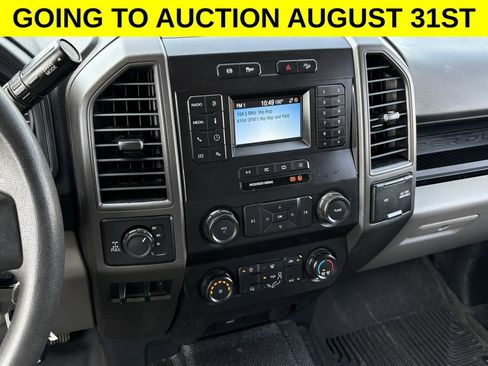Used 2022 Ford F250 XL w/ Power Equipment Group AWD/4WD image 17