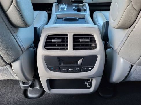 Used 2022 Honda Pilot EX-L image 22