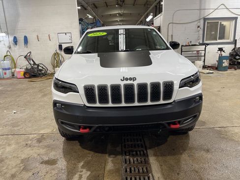 Used 2022 Jeep Cherokee Trailhawk w/ Technology Group image 2