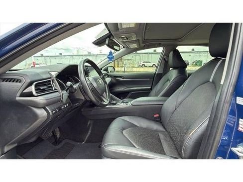 Used 2024 Toyota Camry XSE w/ Cold Weather Package FWD image 10