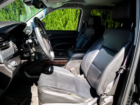 Used 2017 Chevrolet Tahoe LT RWD image 7