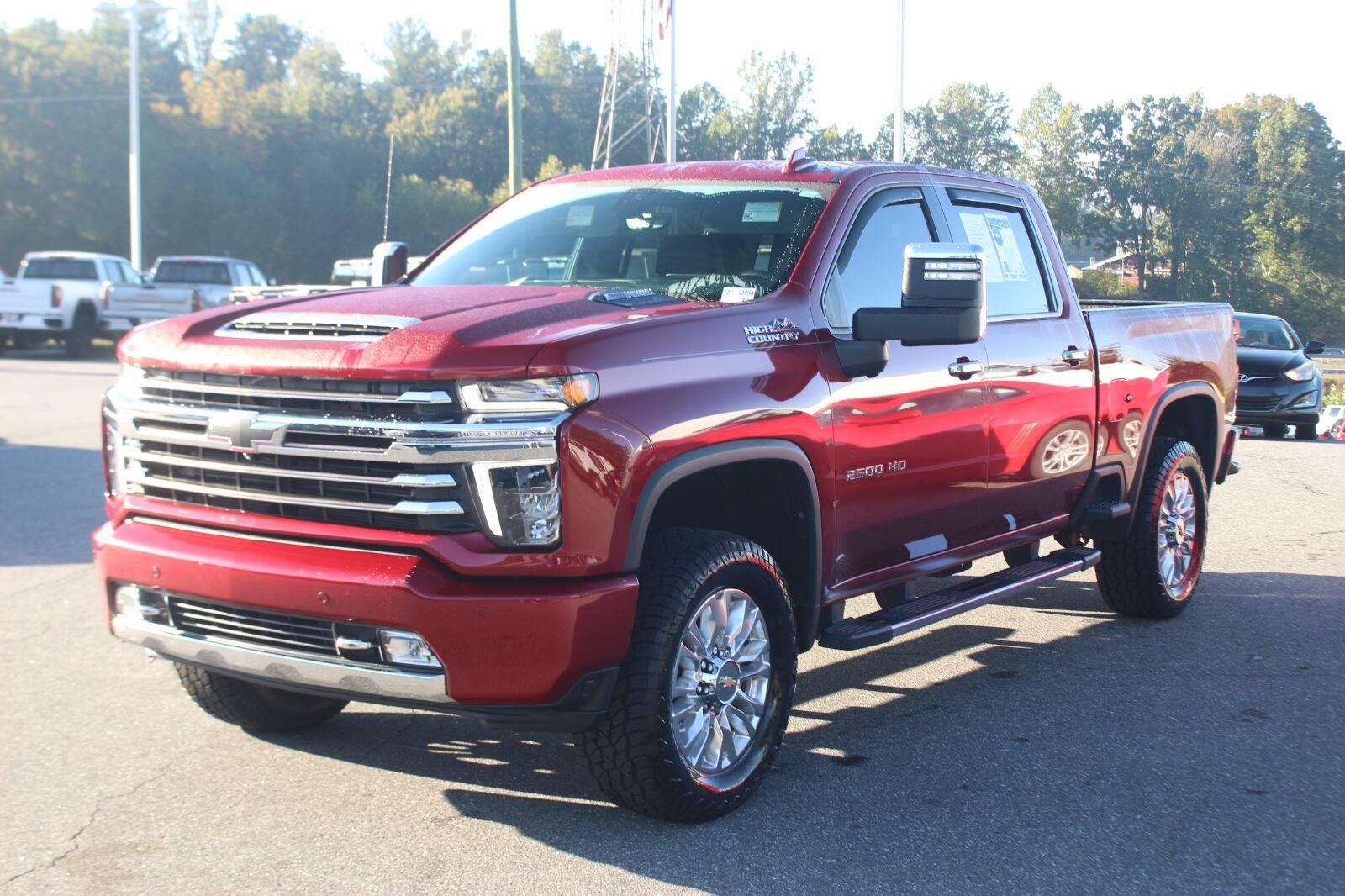 Used 2022 Chevrolet Silverado 2500 High Country w/ Z71 Off-Road Package AWD/4WD image 3