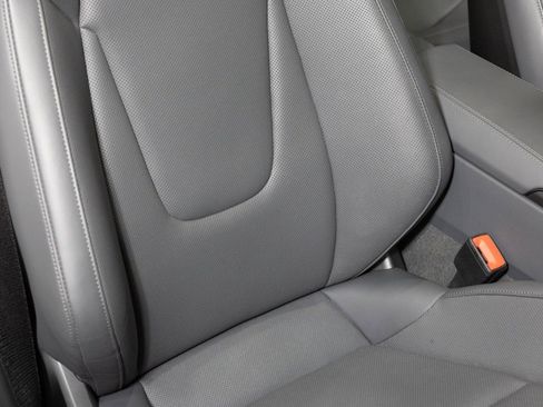 Used 2023 Porsche 911 Carrera w/ Sport Chrono Package image 40