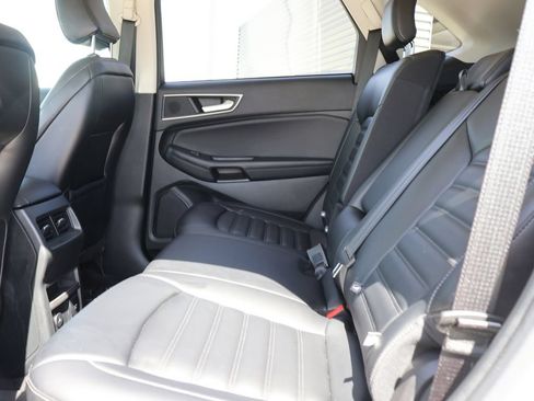 Certified 2023 Ford Edge SEL w/ Convenience Package AWD/4WD image 19