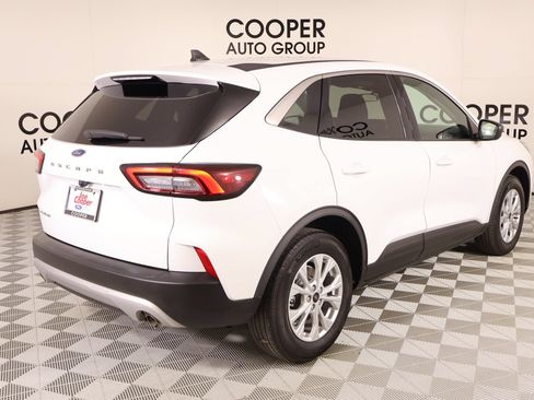 Used 2024 Ford Escape Active w/ Cold Weather Package FWD image 20