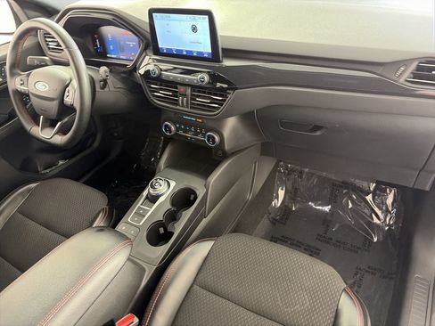 Used 2024 Ford Escape ST-Line FWD image 25