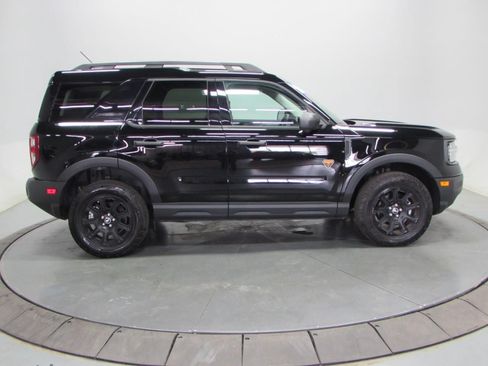 Certified 2025 Ford Bronco Sport Badlands AWD/4WD image 8