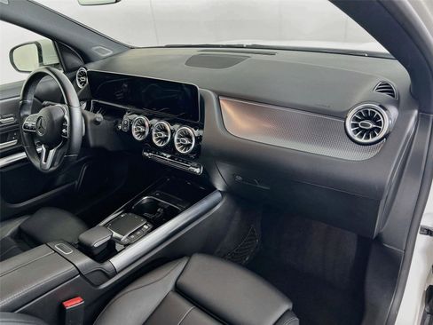 Certified 2021 Mercedes-Benz GLA 250 image 27
