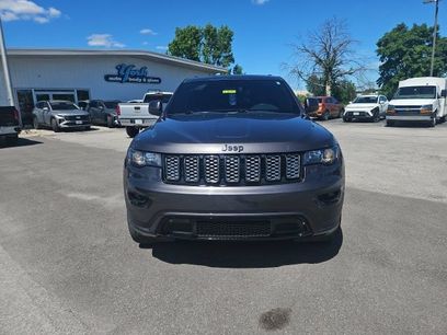 Used 2020 Jeep Grand Cherokee Altitude