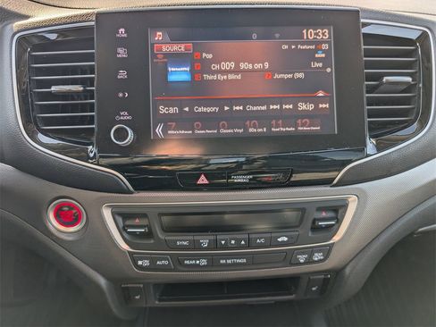 Certified 2021 Honda Ridgeline RTL image 13