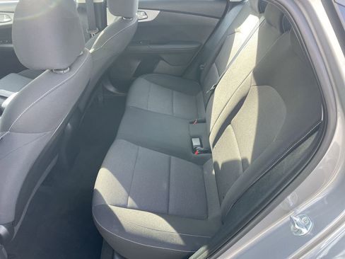 Used 2022 Kia Forte LXS image 37