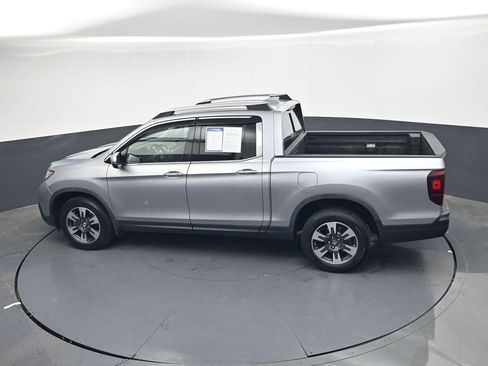 Used 2017 Honda Ridgeline RTL-E image 19