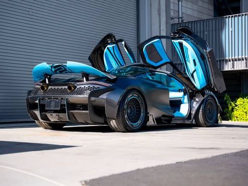 Used 2018 McLaren 720S Performance RWD image 19