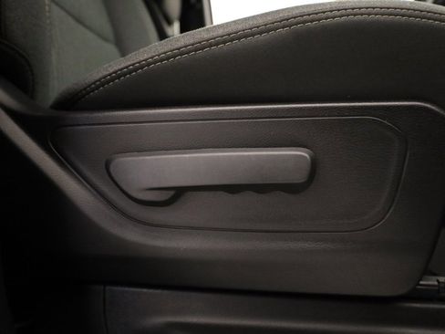 Used 2021 RAM 1500 Big Horn image 33