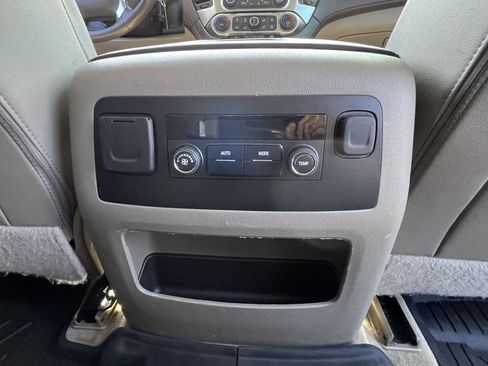 Used 2018 Chevrolet Tahoe LT image 21