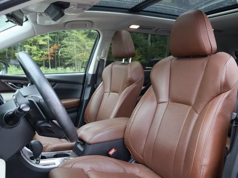 Used 2019 Subaru Ascent Touring AWD/4WD image 13