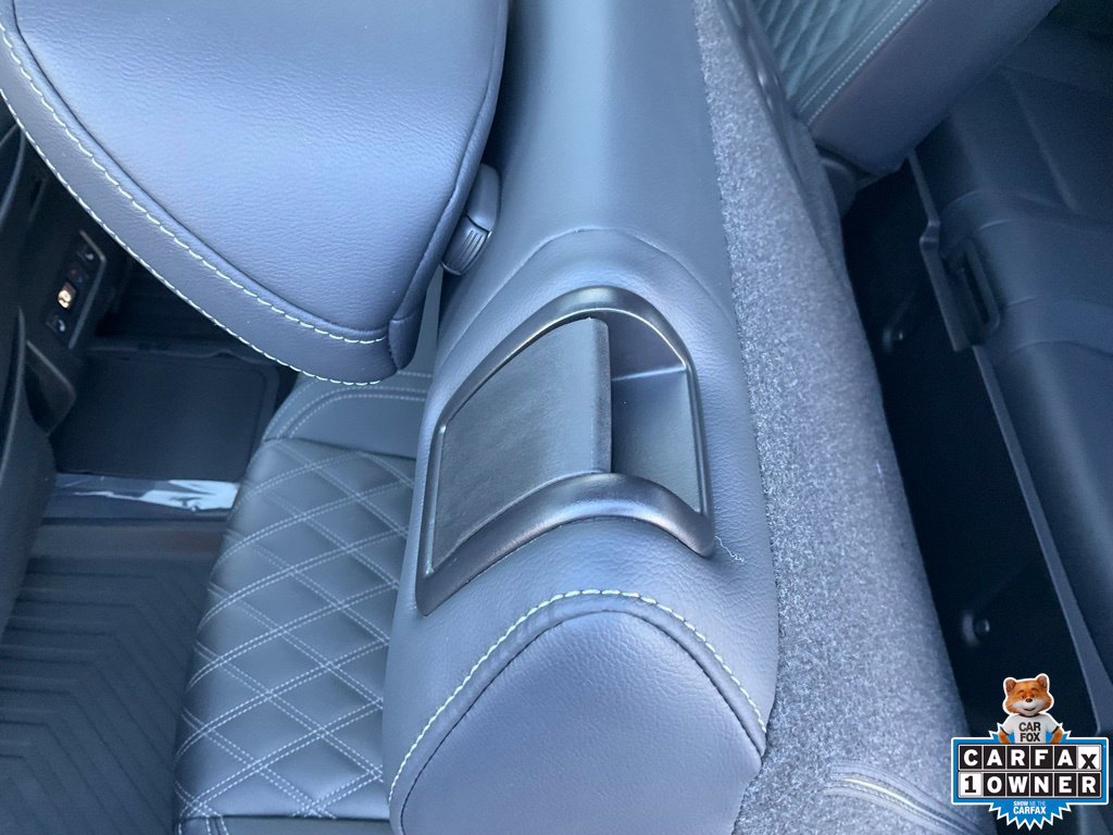 Used 2025 Mitsubishi Outlander SEL AWD/4WD image 39