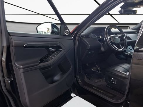 Used 2022 Land Rover Range Rover Evoque R-Dynamic S AWD/4WD image 32