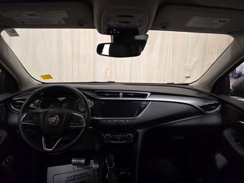 Used 2022 Buick Encore GX Essence AWD/4WD image 30