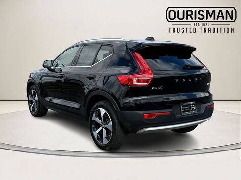 Certified 2023 Volvo XC40 B5 Plus w/ Driver Assist Package AWD/4WD image 8