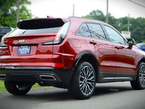 Used 2024 Cadillac XT4 Sport AWD/4WD image 5