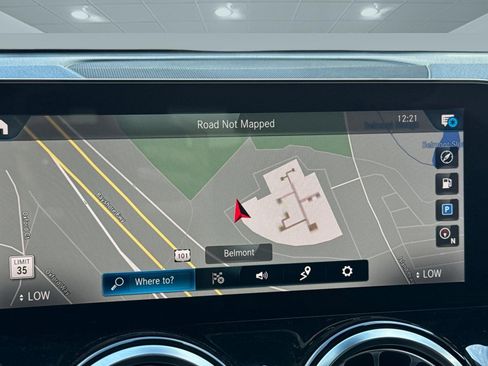 Certified 2022 Mercedes-Benz GLB 35 AMG 4MATIC image 24