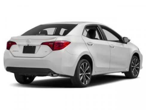 Used 2019 Toyota Corolla LE image 2
