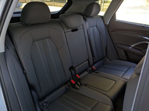 Used 2025 Audi Q5 Premium Plus w/ Premium Plus image 29