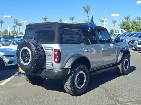 Certified 2024 Ford Bronco Outer Banks w/ Sasquatch Package AWD/4WD image 4