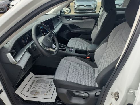 New 2026 Volkswagen Tiguan S image 13