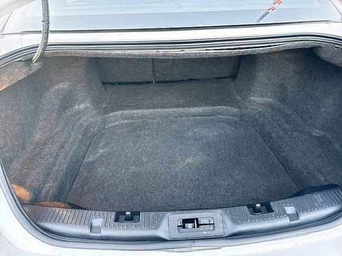 Used 2015 Ford Taurus SEL w/ Equipment Group 201A image 16