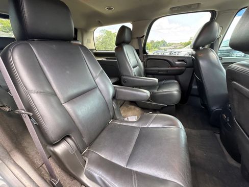 Used 2013 Chevrolet Tahoe LTZ AWD/4WD image 31