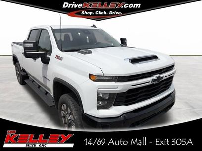 Used 2024 Chevrolet Silverado 2500 Custom w/ Custom Value Package