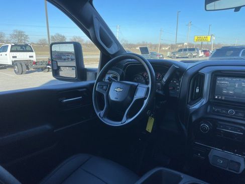 Used 2020 Chevrolet Silverado 3500 W/T w/ WT Fleet Convenience Package image 8