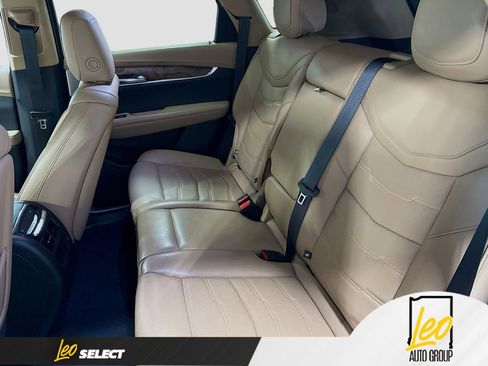 Used 2023 Cadillac XT5 Premium Luxury w/ Platinum Package AWD/4WD image 29