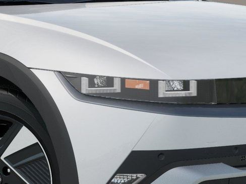 New 2026 Hyundai Ioniq 5 SE image 9