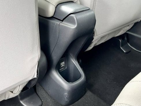 Certified 2018 Honda HR-V EX image 28