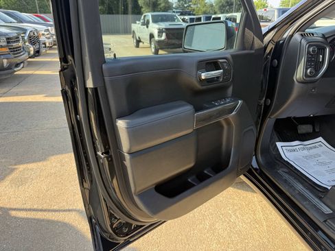 Used 2021 Chevrolet Silverado 1500 LTZ w/ LPO, Dark Essentials Package AWD/4WD image 8