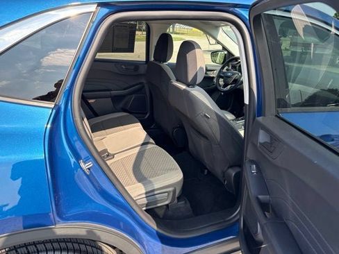 Used 2022 Ford Escape SE w/ Cold Weather Package AWD/4WD image 10