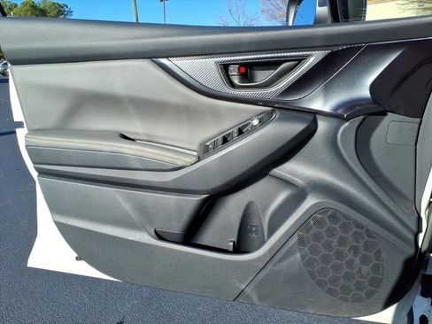 Certified 2021 Subaru Crosstrek 2.5i Sport w/ Moonroof Package image 19