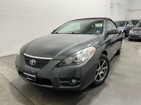 Used 2008 Toyota Solara Sport image 2